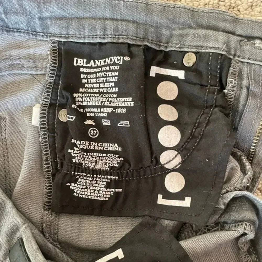 BlankNYC Grey Distressed Mid Rise Ankle Frayed Raw Tequila Skinny Jeans sz 27 - Picture 4 of 9